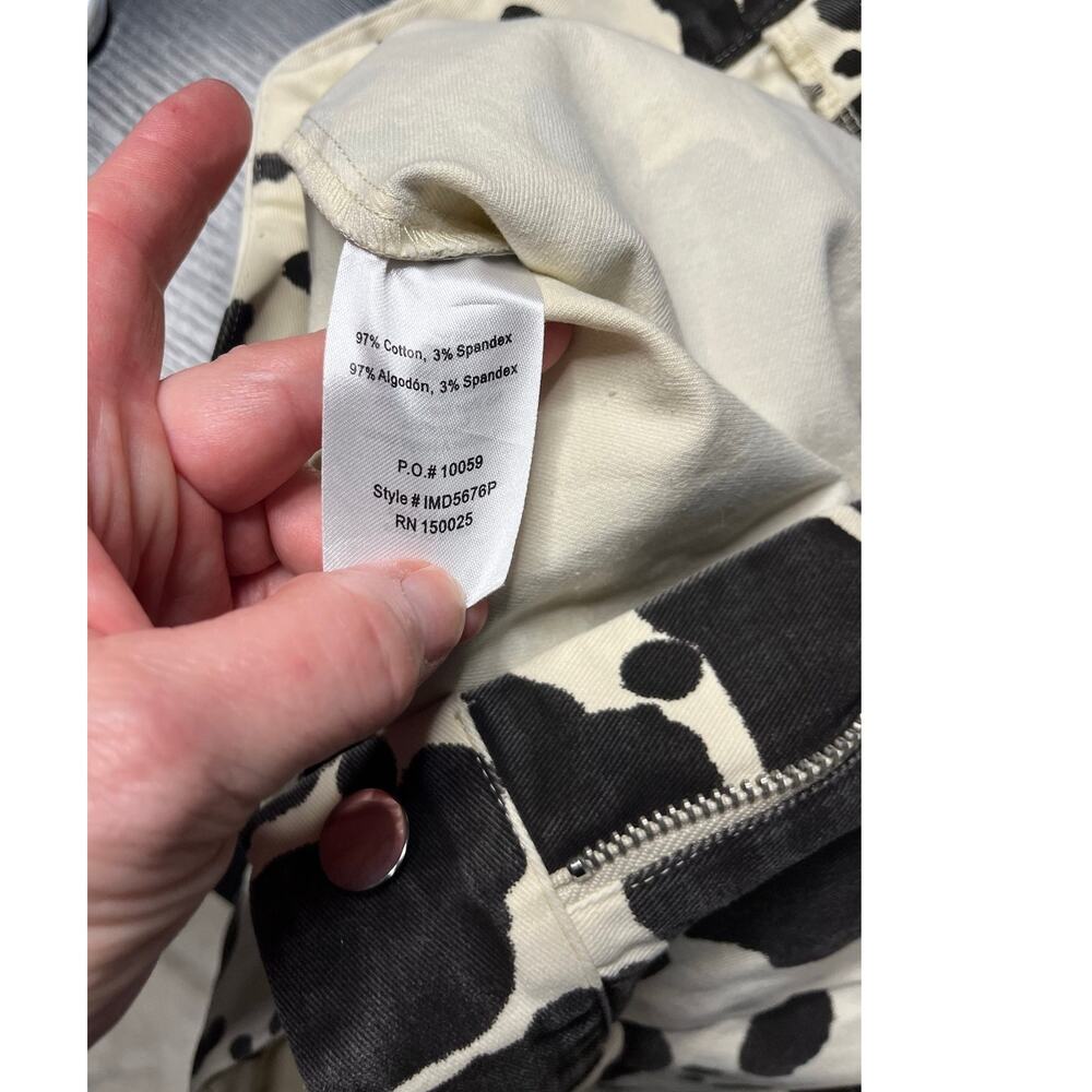 En Saison Anthropologie Cow Print High Waisted Flare Jeans - Picture 9 of 10